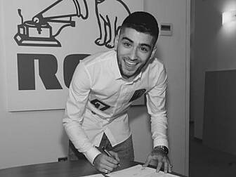 Zayn pic signing record contra...